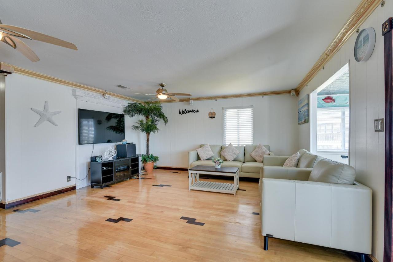 Waterfront Galveston Bay Retreat - 4 Mi To Beach! Buitenkant foto